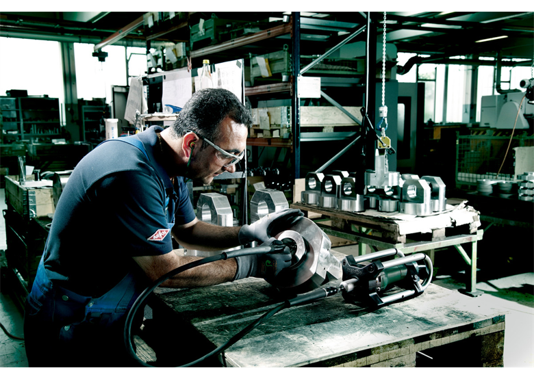 Geradschleifer Metabo GE 710 Plus